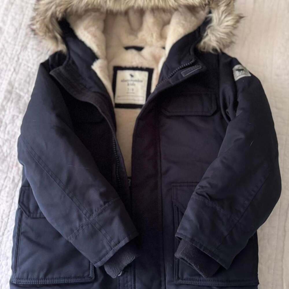 Abercrombie Kids Navy Blue Fur-Lined Parka Jacket, Size 7/8 - Picture 2 of 4